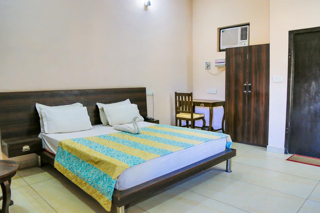 Gulmohar Sariska Resort Bairāt Esterno foto