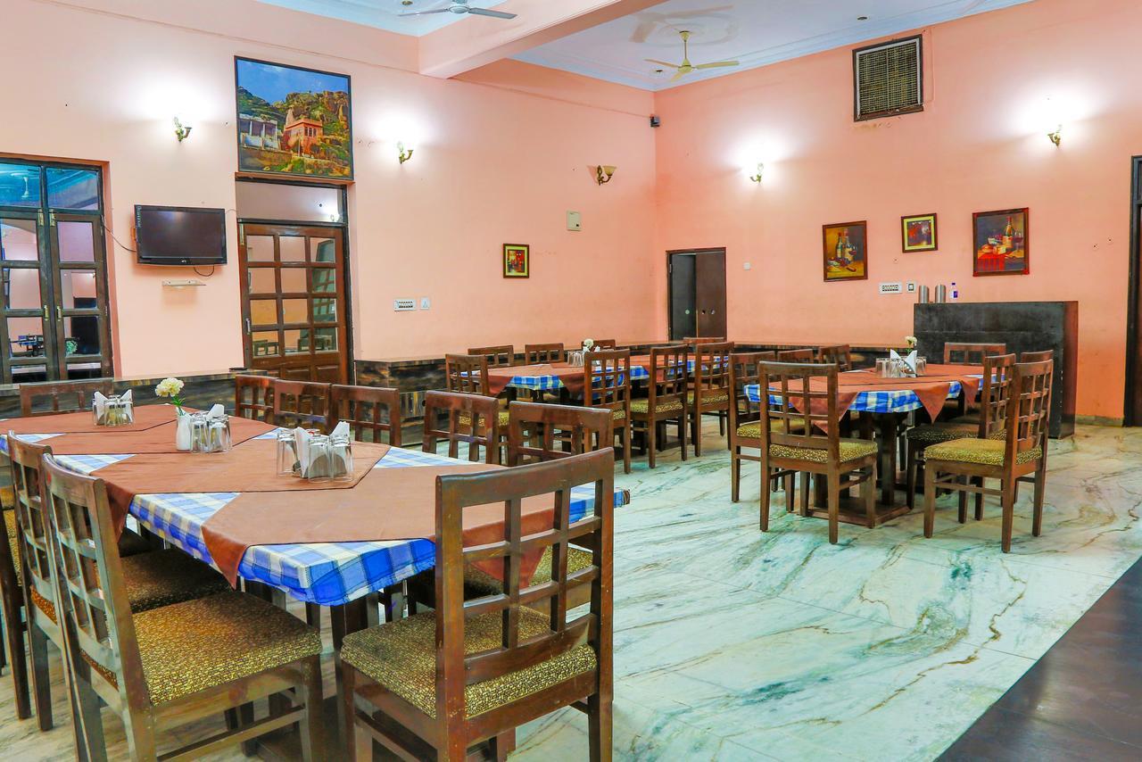 Gulmohar Sariska Resort Bairāt Esterno foto