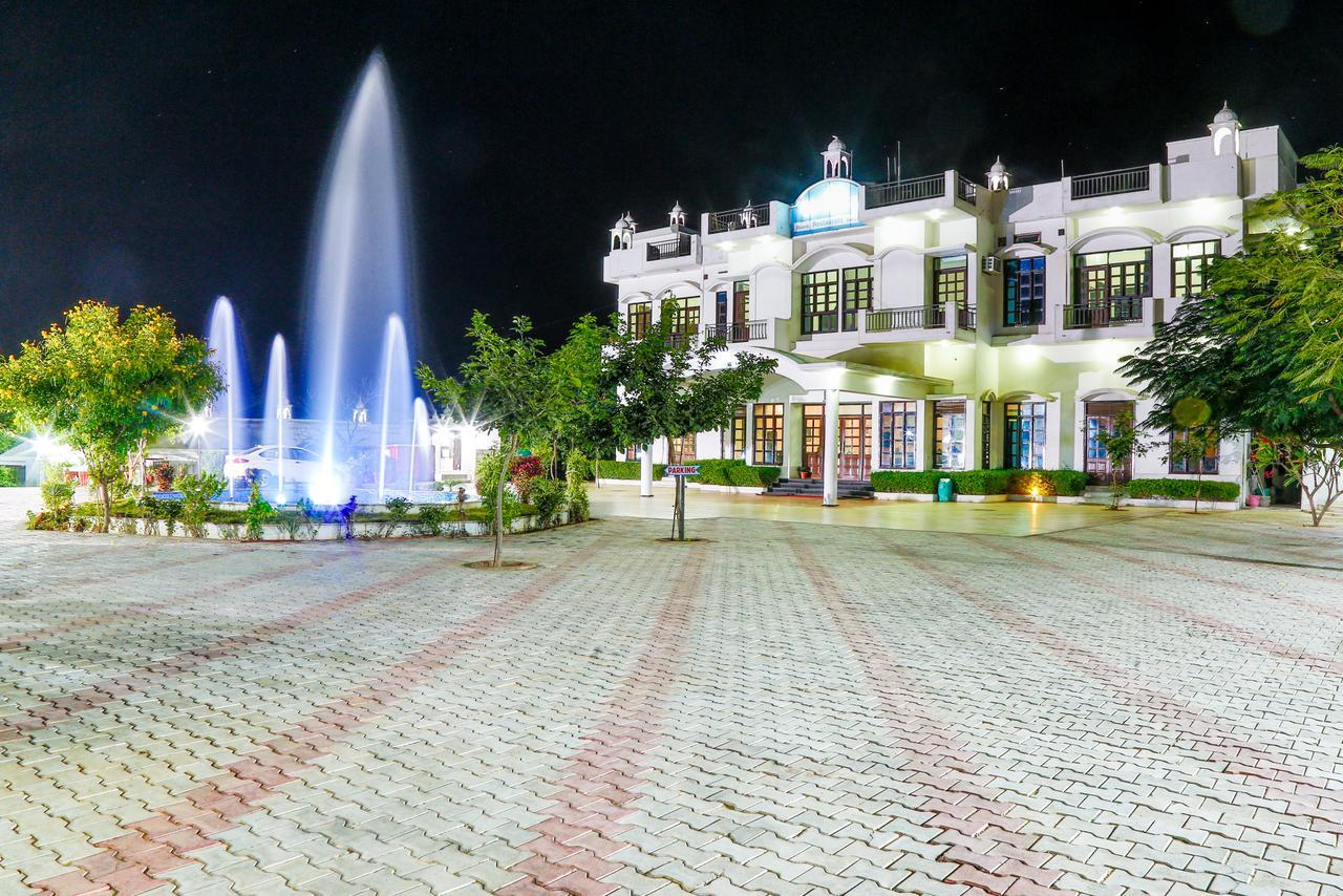Gulmohar Sariska Resort Bairāt Esterno foto